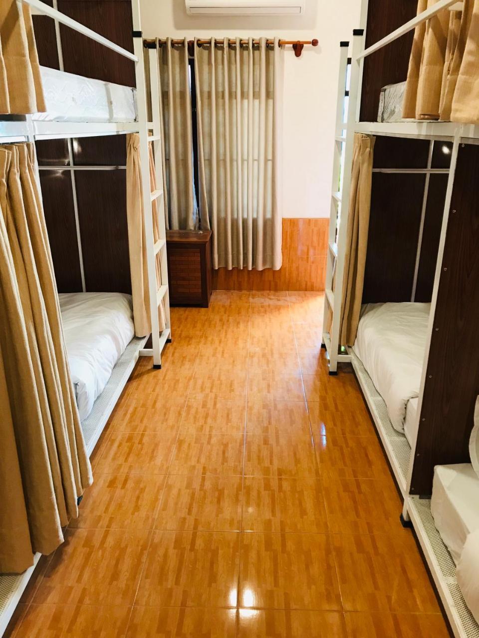 Sanga Hostel Paksze Kültér fotó